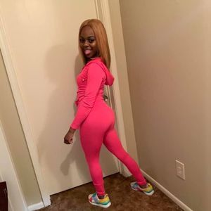 Meet your Posher, Jakiya